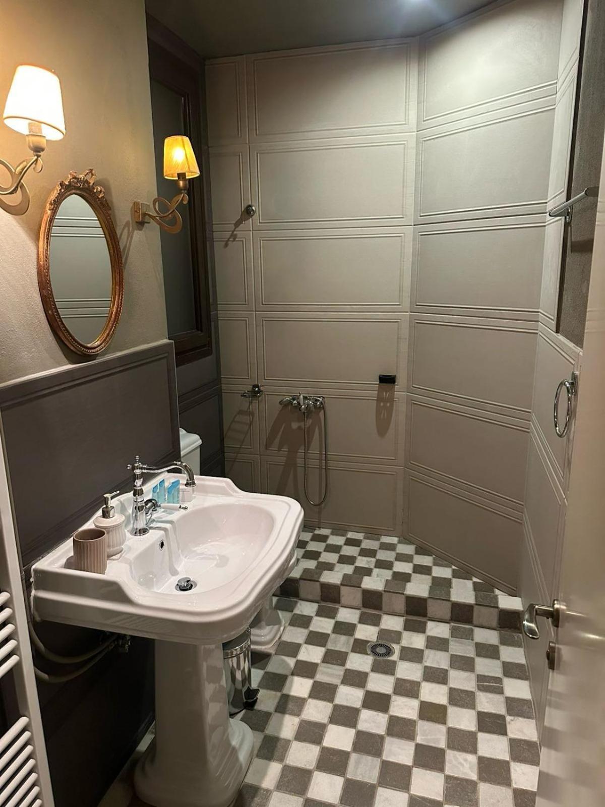 Melies Boutique Hotel Loutraki  Ngoại thất bức ảnh